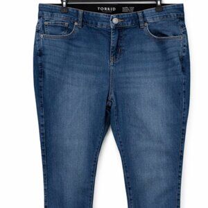 Torrid Bombshell Jeans Size 20S Dark Wash 👖🔥💎 BUNDLE & SAVE